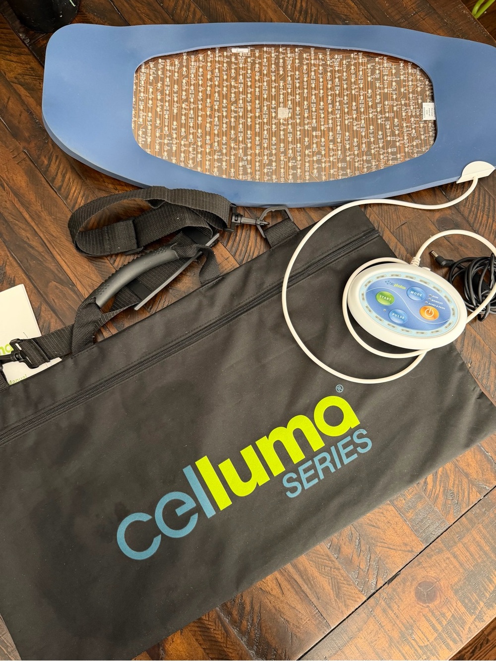 Celluma PRO Light Therapy Device - Picture 8 of 11